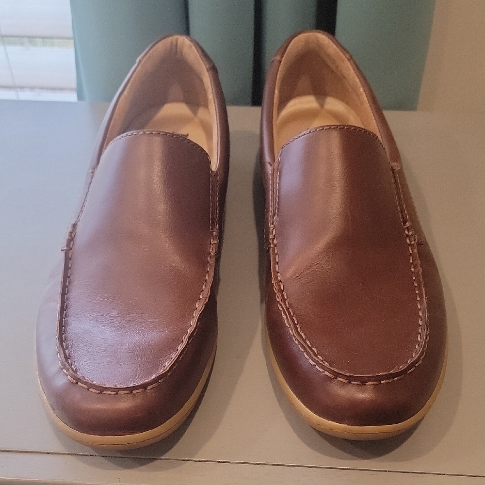 Born Brown Leather Loafers Moccasin Style